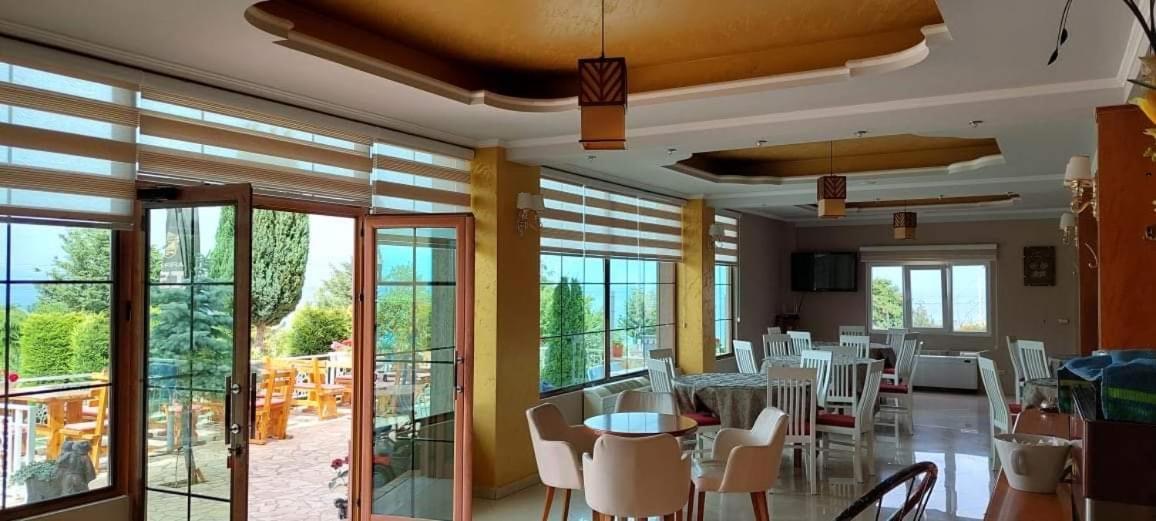 Hotel Vila Toska Piskupat Exterior foto